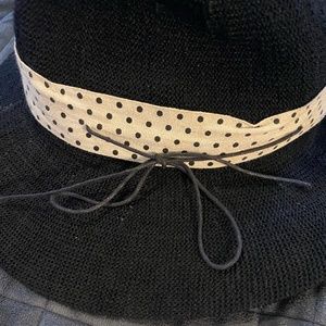 Black WYETH Hat